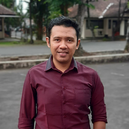 Elpeni Fitrah , S.Sos., M.A.,PhD