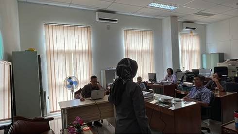 Berkomitmen Mewujudkan Pelayanan Prima, FISIP Unsoed Gelar Coaching Clinic Pengoperasian Komputer Bagi Tenaga Kependidikan